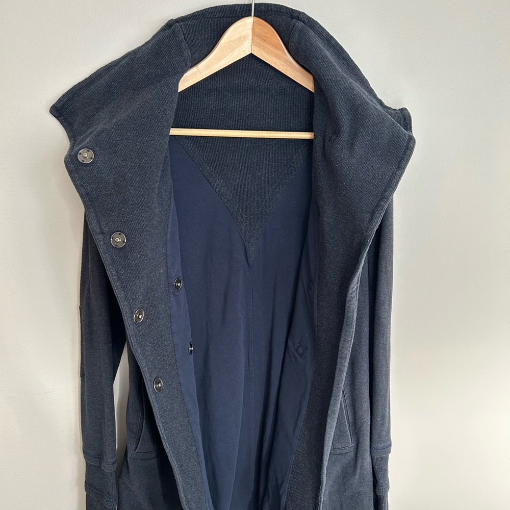 Lululemon Sasavana Dark blue wrap - Picture 4 of 5